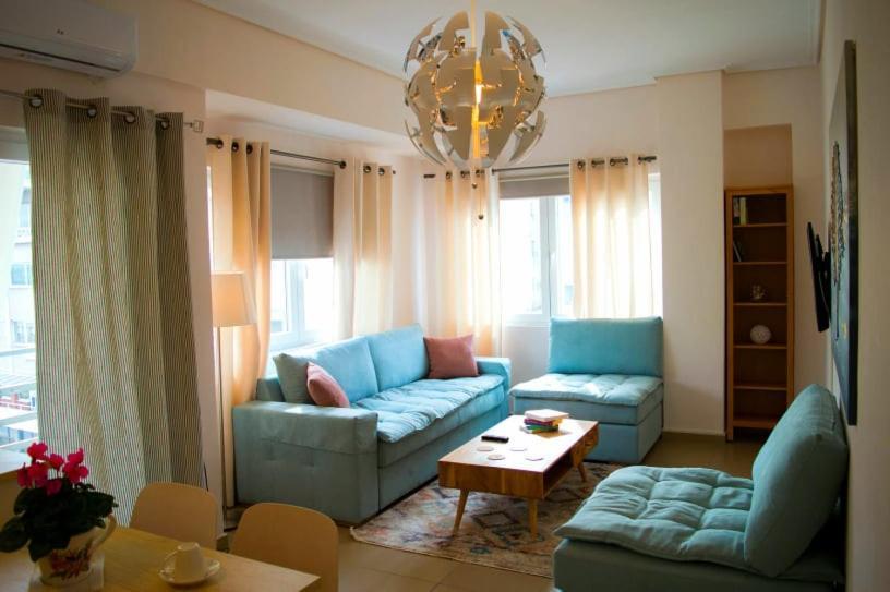 Sunny Central Luxury Apartment Волос Экстерьер фото
