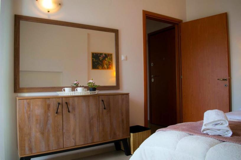 Sunny Central Luxury Apartment Волос Экстерьер фото